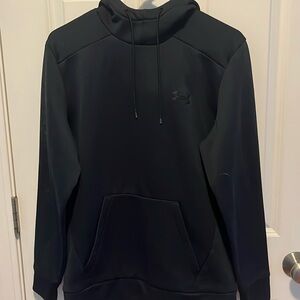 Under Armour men’s small black hoodie